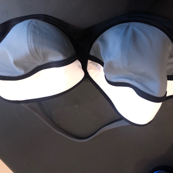 Freya bathing suit top only Uk38f us 38G excellent pre-own condition - Picture 3 of 4